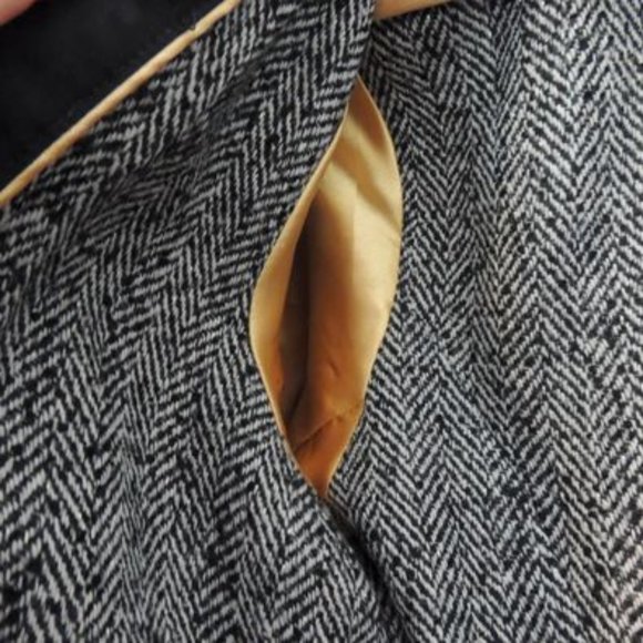 Mackage coat, 2 seasons, black material and leather - Picture 9 of 10